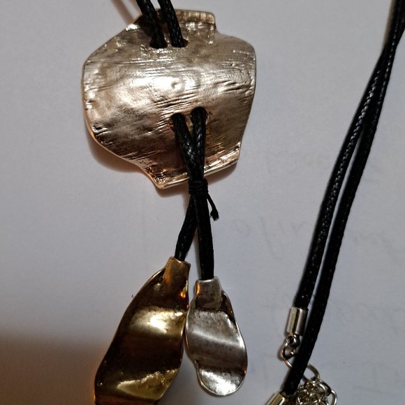 Bolo Tie Style  Necklace - Picture 3 of 4